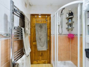 Bathroom- click for photo gallery
